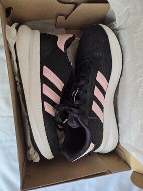Adidas Women's sneakers SIZE 8